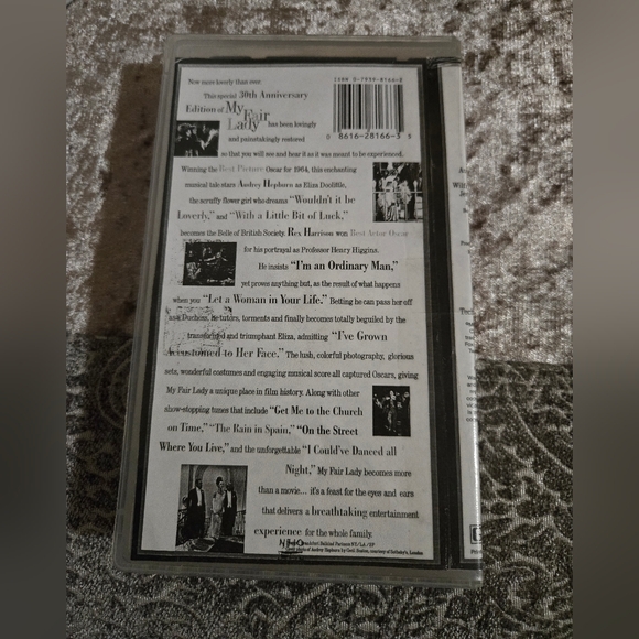 My Fair Lady VHS Tape, Audrey Hepburn & Rex Harrison, 1964 Film. - Picture 2 of 6